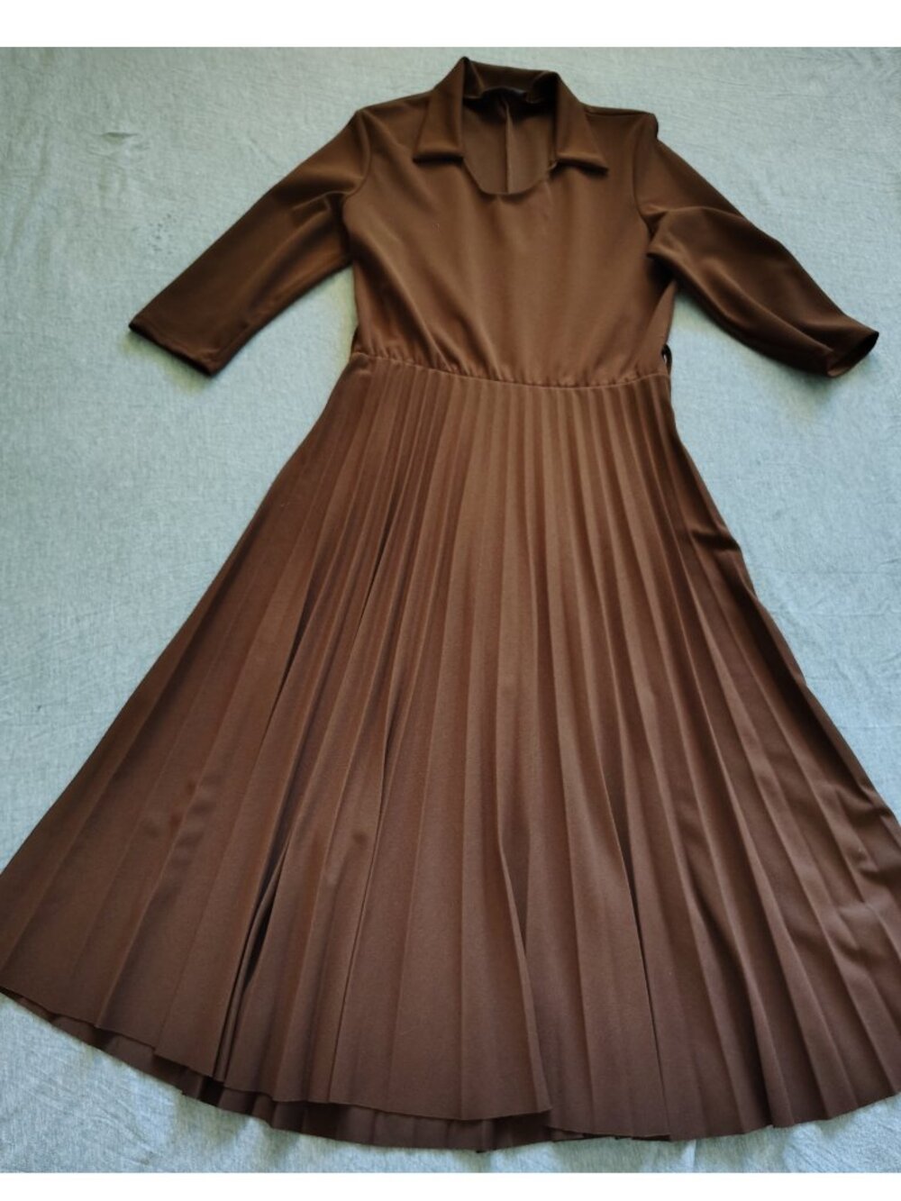 New! Elizabeth & Nicole Grey Plaid Pleated Dress Sz L (14)